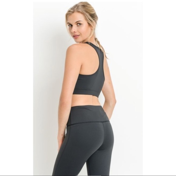 Mono B womens size M Sports bra racerback starts black silver star high Support - Picture 4 of 13